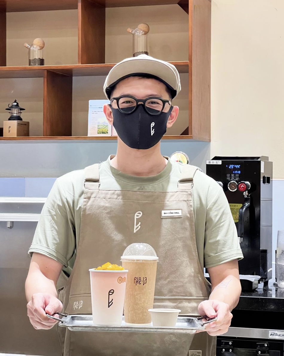 Đồng Phục Cafe Thêu Logo