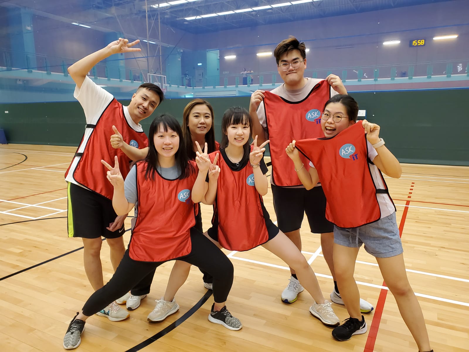 Đồng Phục Team Building Thể Thao