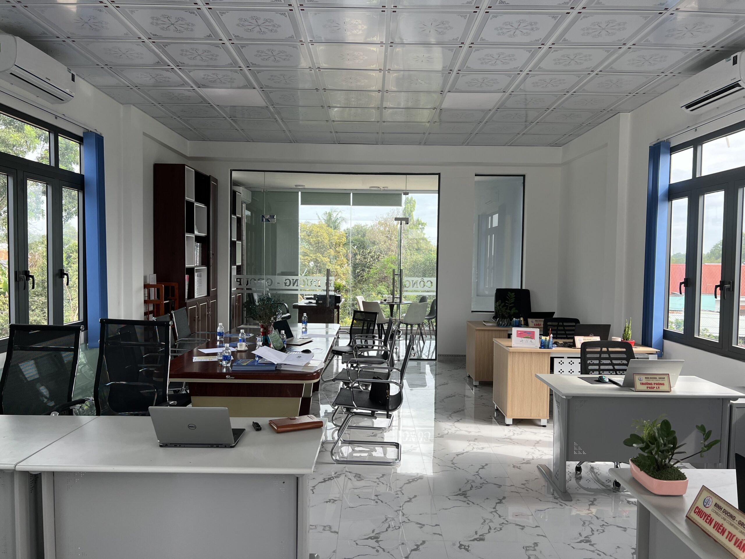 van-phong-kien-bach-a